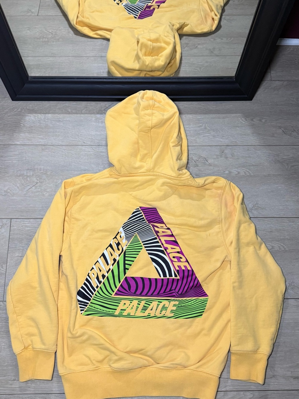 Palace Skateboards Tri - Tex Logo Illusion Hoodie